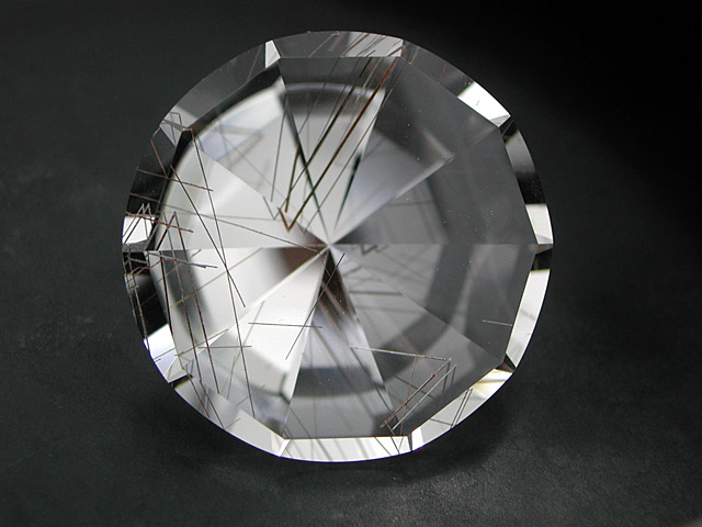 Phase (10) with Rutile
