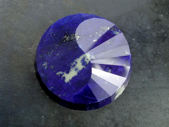 YinYang in Lapis Lazuli