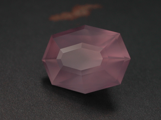 Mauve Chalcedony from Ferdos, 3.55 cts.