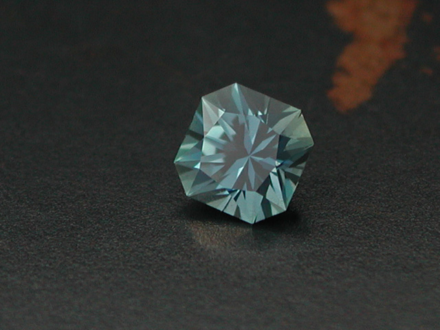 Queensland Sapphire, 0.34 cts.